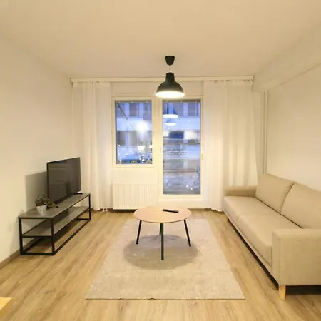 Διαμέρισμα And Spacious For 5 *