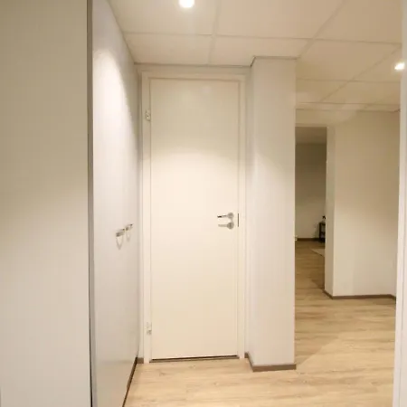 And Spacious For 5 Τάμπερε